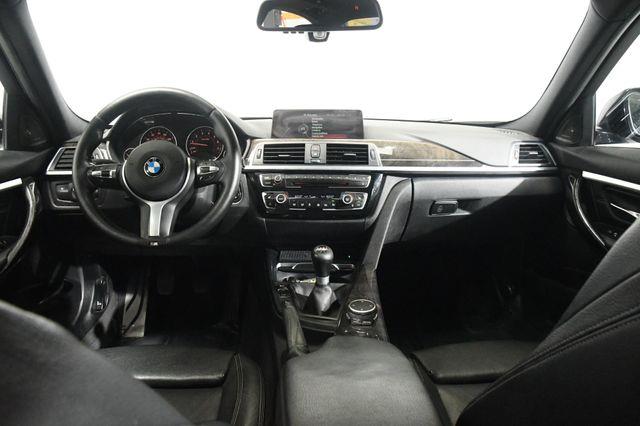 2016 BMW 3-Series 340i Xdrive M- Sport Manual Tr photo