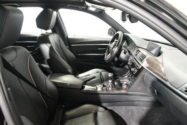 2016 BMW 3-Series 340i Xdrive M- Sport Manual Tr photo