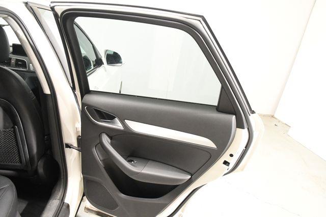 2015 Audi Q3 2.0T Premium Plus photo
