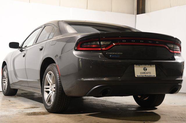 2016 Dodge Charger police photo