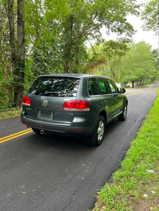2005 Volkswagen Touareg V6 photo