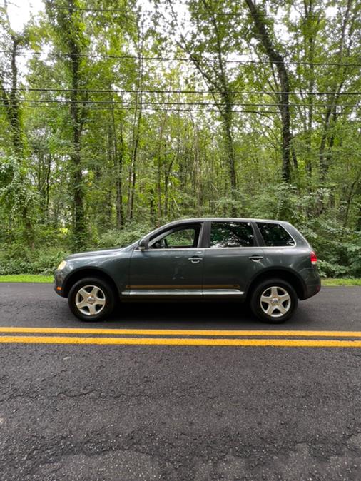 2005 Volkswagen Touareg V6 photo