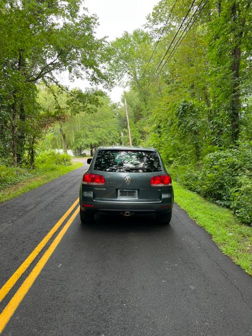 2005 Volkswagen Touareg V6 photo