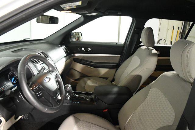 2018 Ford Explorer 3rd Row photo