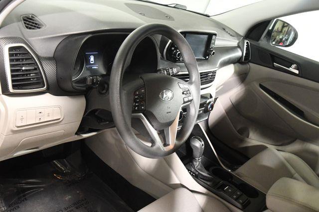 2019 Hyundai Tucson SE photo