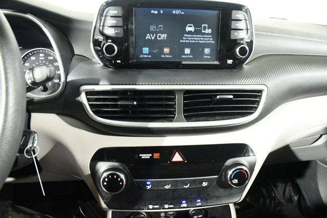 2019 Hyundai Tucson SE photo