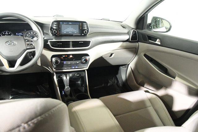 2019 Hyundai Tucson SE photo