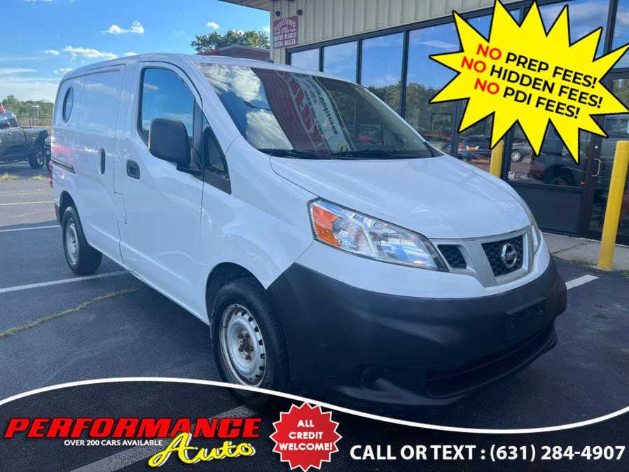 The 2015 Nissan NV200 I4 S photos