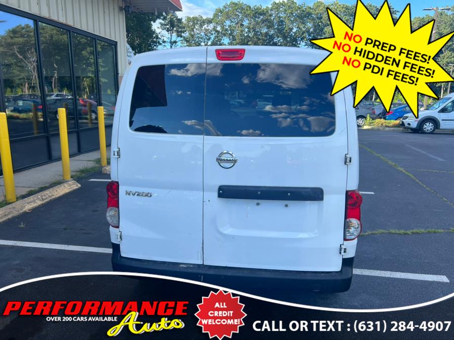 2015 Nissan NV200 I4 S photo