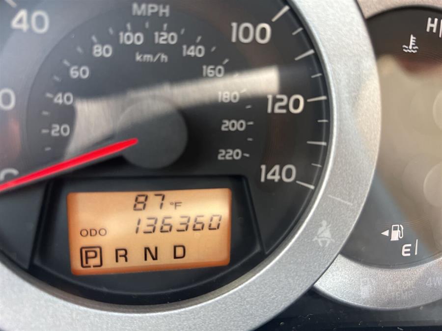 2011 Toyota RAV4 Limited photo