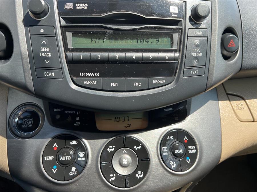 2011 Toyota RAV4 Limited photo