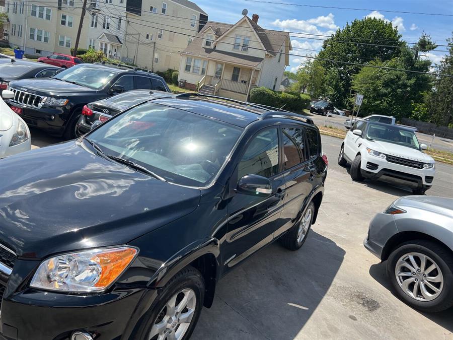 2011 Toyota RAV4 Limited photo