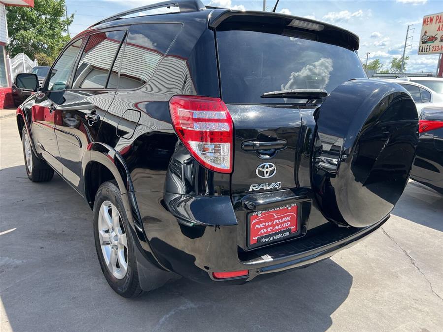 2011 Toyota RAV4 Limited photo
