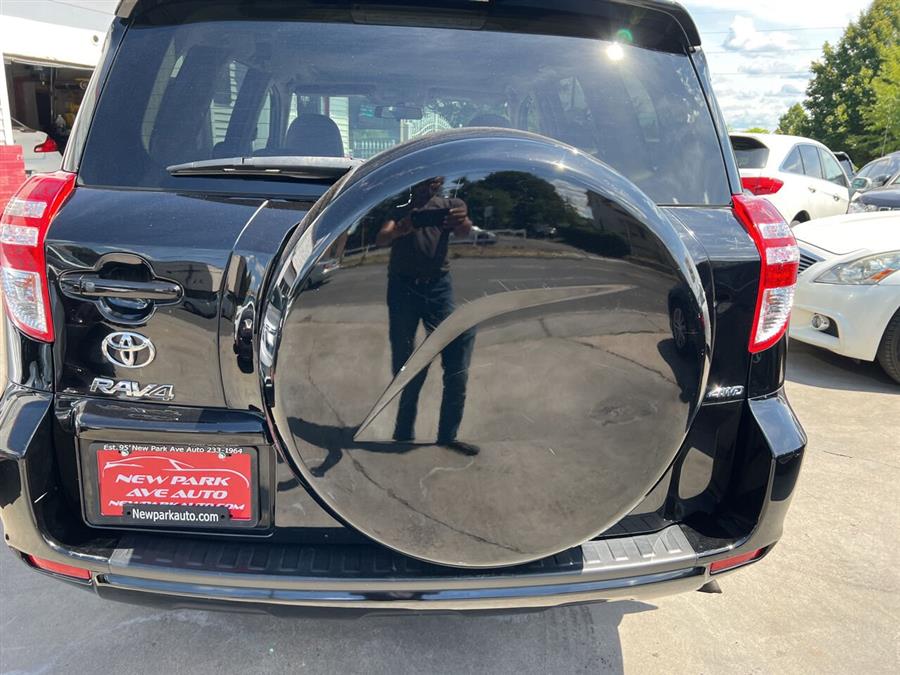 2011 Toyota RAV4 Limited photo