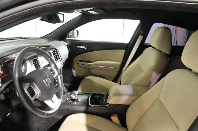 2014 Dodge Charger V6 photo