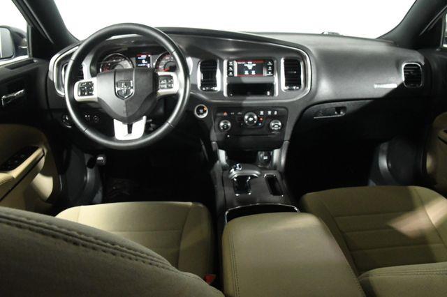 2014 Dodge Charger V6 photo