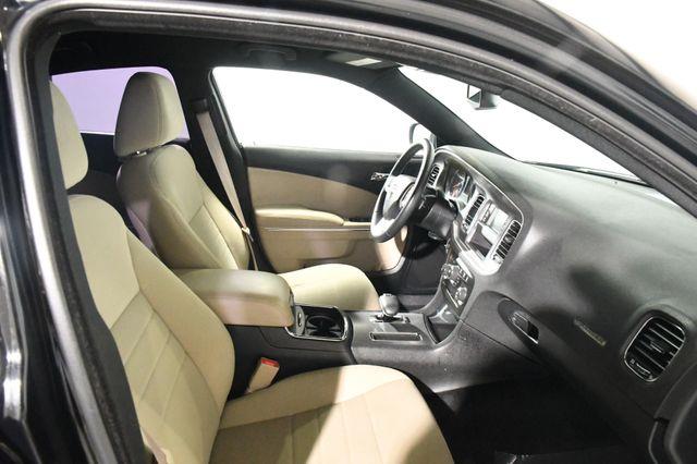 2014 Dodge Charger V6 photo