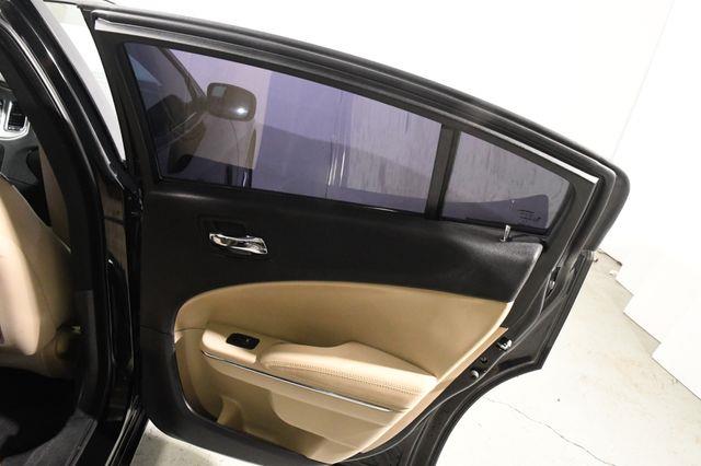 2014 Dodge Charger V6 photo