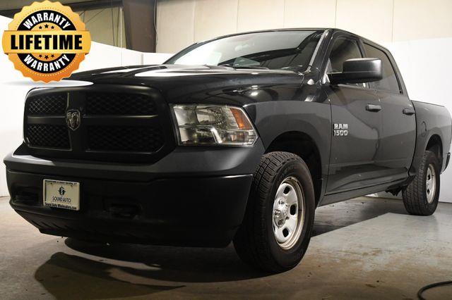 2016 RAM 1500 Tradesman photo