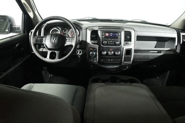 2016 RAM 1500 Tradesman photo