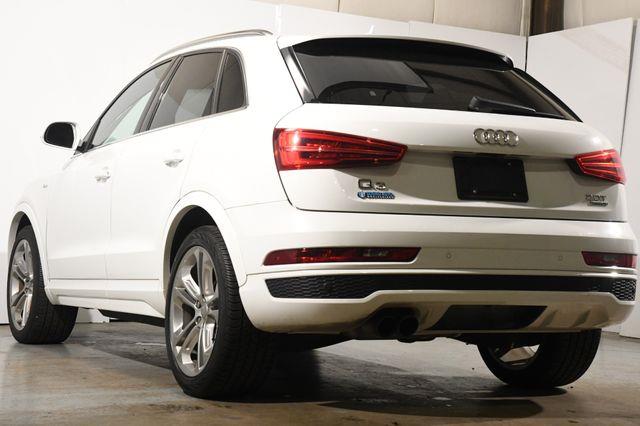 2016 Audi Q3 Prestige photo