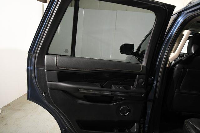 2019 Ford Expedition Platinum photo