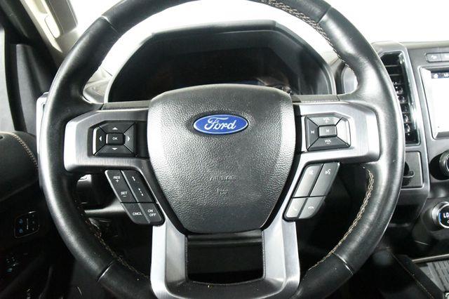 2019 Ford Expedition Platinum photo