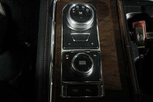 2019 Ford Expedition Platinum photo