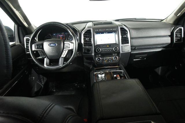 2019 Ford Expedition Platinum photo
