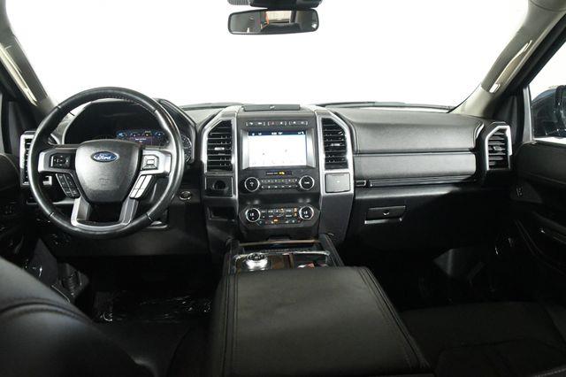 2019 Ford Expedition Platinum photo