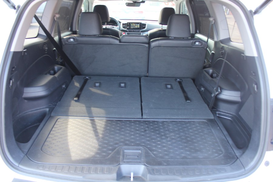 2020 Honda Pilot EX-L photo 25