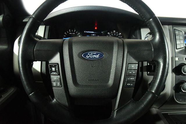 2017 Ford Expedition XLT photo