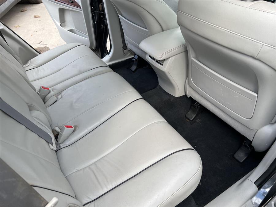 2011 Toyota Venza FWD V6 photo