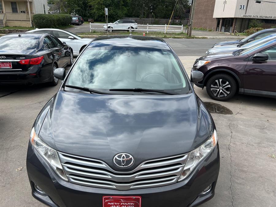 2011 Toyota Venza FWD V6 photo