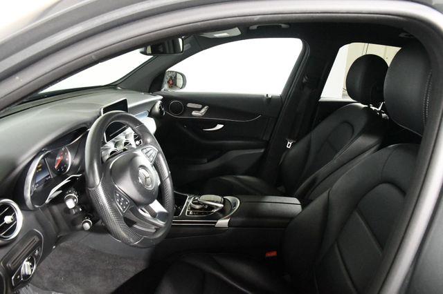 2017 Mercedes-Benz GLC 300 awd photo