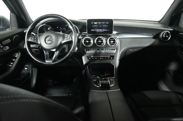 2017 Mercedes-Benz GLC 300 awd photo