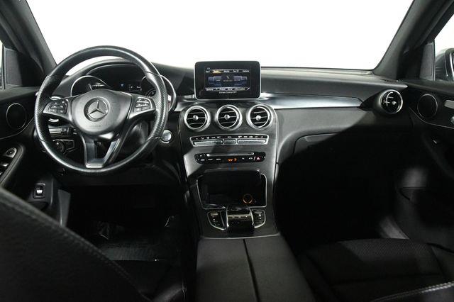 2017 Mercedes-Benz GLC 300 awd photo