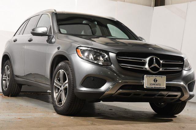 2017 Mercedes-Benz GLC 300 awd photo