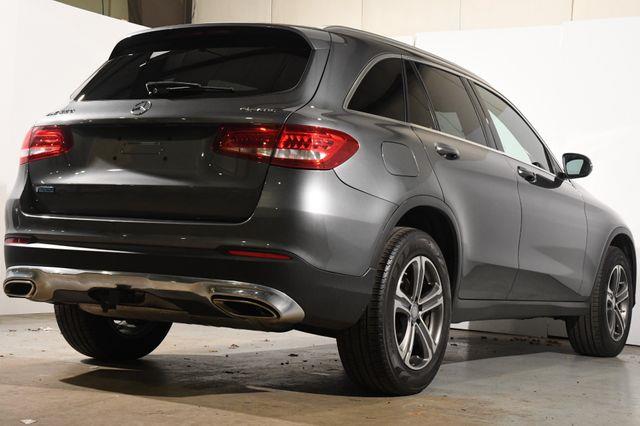 2017 Mercedes-Benz GLC 300 awd photo