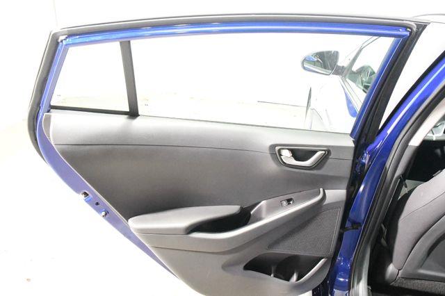 2019 Hyundai IONIQ Hybrid Blue photo