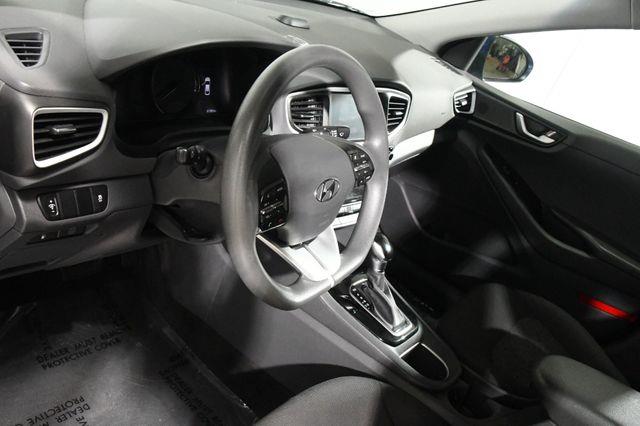 2019 Hyundai IONIQ Hybrid Blue photo