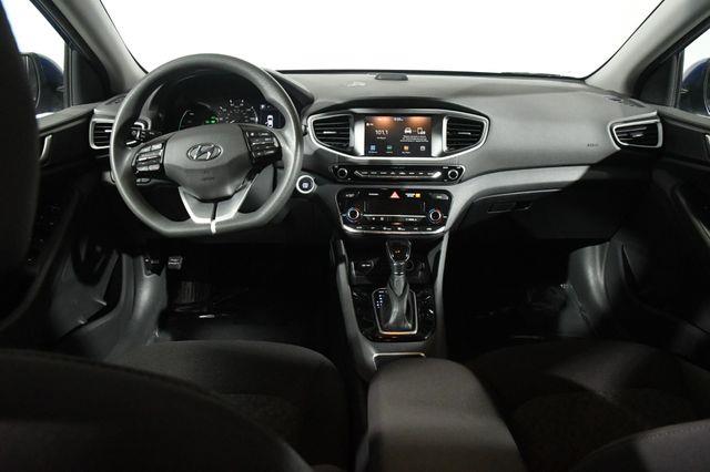 2019 Hyundai IONIQ Hybrid Blue photo