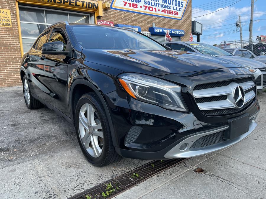 2015 Mercedes-Benz GLA-Class 4MATIC 4dr GLA250 photo