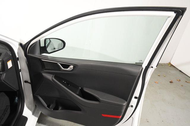 2019 Hyundai IONIQ Hybrid Blue. Free Lifetime Warranty photo