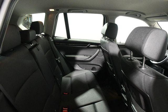 2016 BMW X3 xDrive28i Free Lifetime Powertrain Warra photo