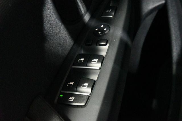 2016 BMW X3 xDrive28i Free Lifetime Powertrain Warra photo