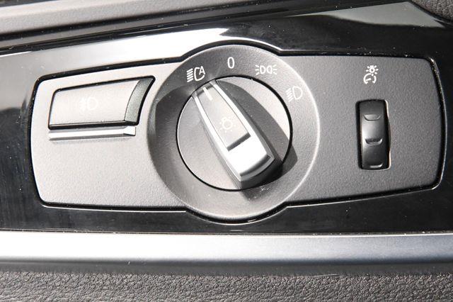 2016 BMW X3 xDrive28i Free Lifetime Powertrain Warra photo