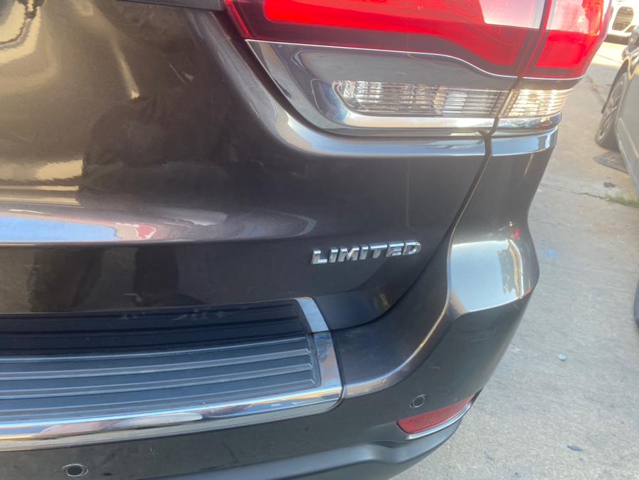 2021 Jeep Grand Cherokee Limited 4x4 photo