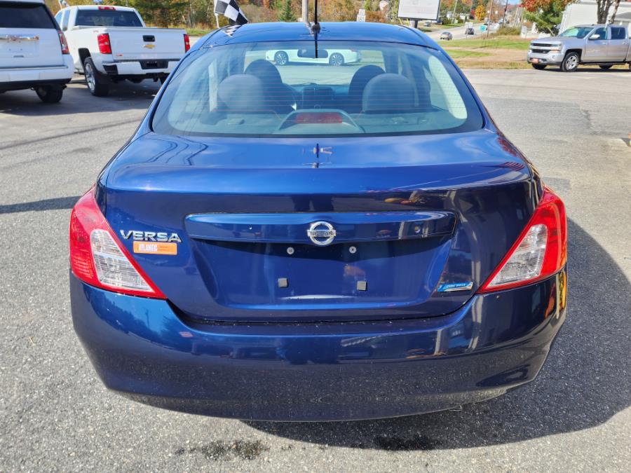 2012 Nissan Versa 1.6 S photo
