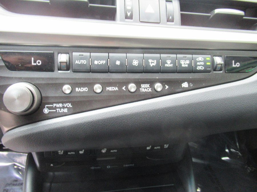 2021 Lexus ES ES photo